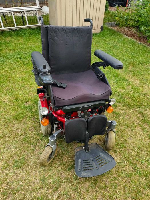 wózek inwalidzki elektryczny
