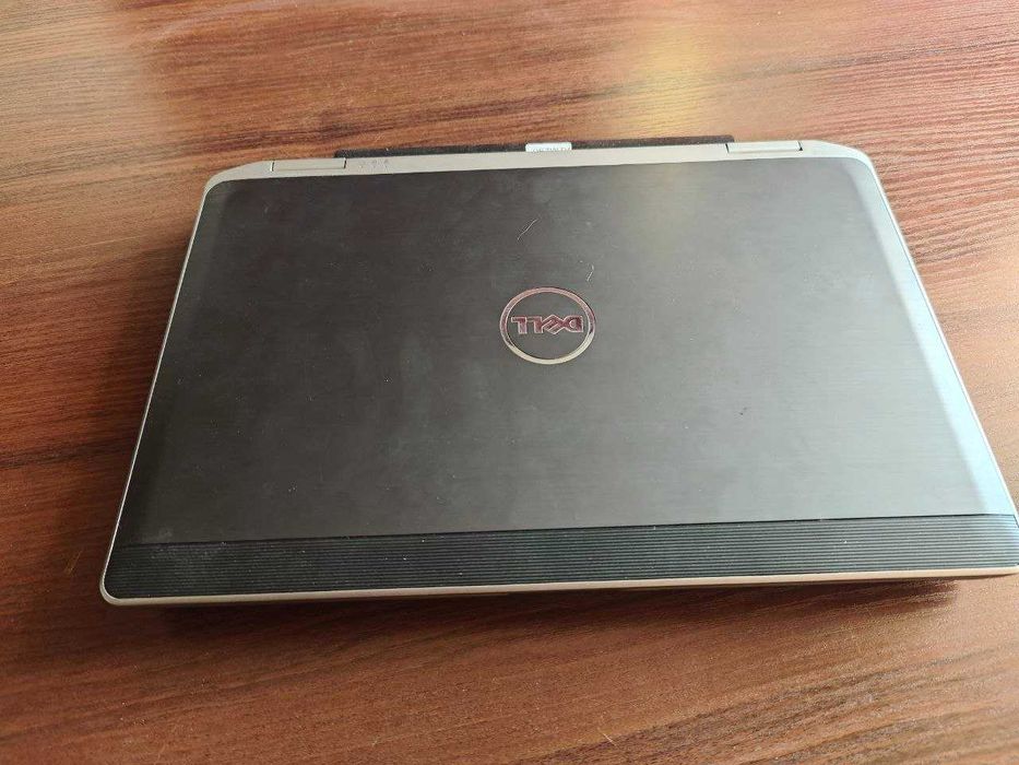 Ноутбук Dell Latitude E6330 / i7-3520M / 8GB / SSD 120GB