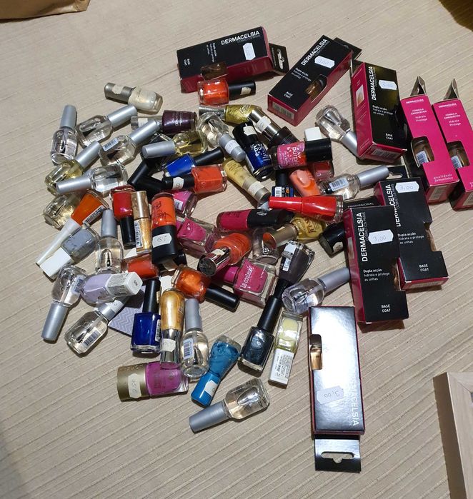 Últimos Perfumes de loja que fechou.