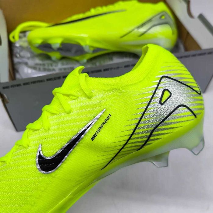 Дитячі футбольні бутси Nike Air Zoom Mercurial Vapor 36-44 + Сумочка