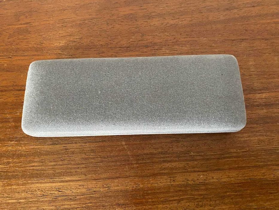 Estojo com isqueiro e caneta Zippo