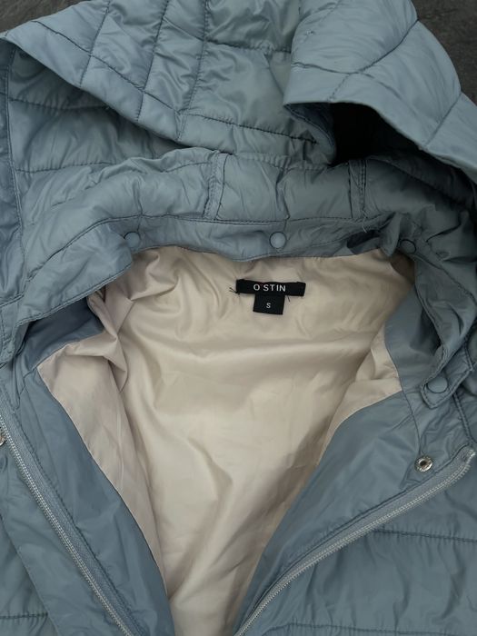 Курточка осінь розмір S Ostin