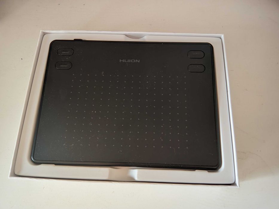 Tablet graficzny Huion Inspiroy RTE-100