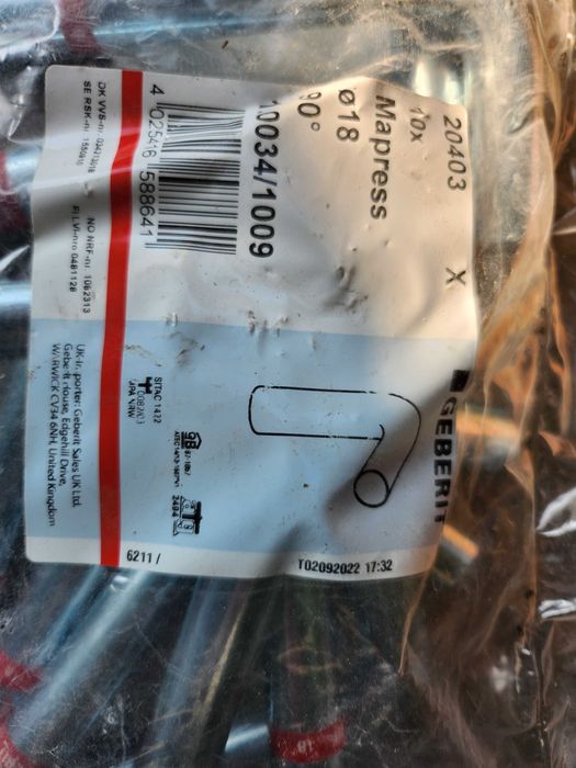 Kształtki  różne  wymiary.