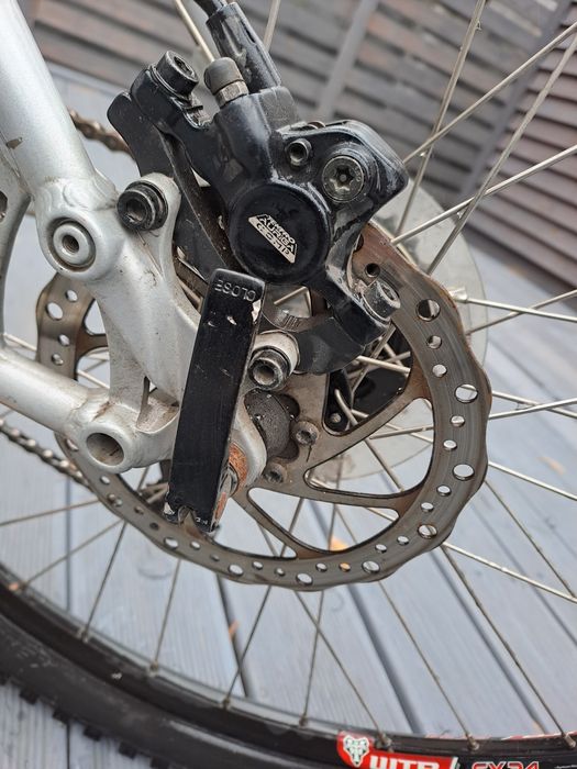 Rower górski GT Avalanche 2.0 hydraulika, Shimano SLX, Rockshox