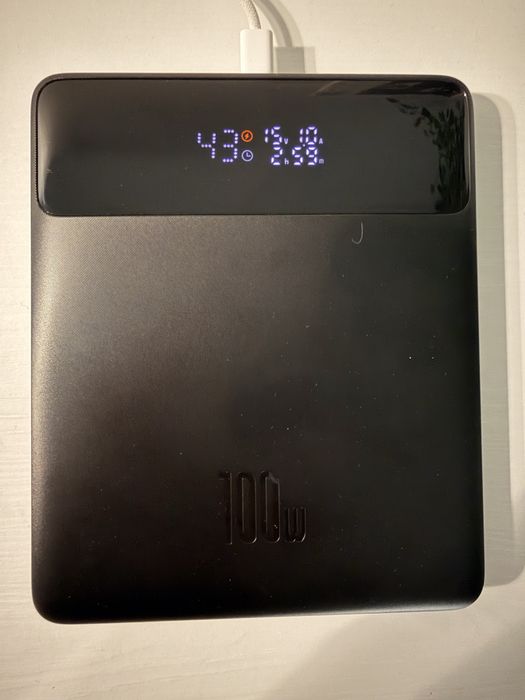 Baseus на 20000 mAh/100W. Павербанк