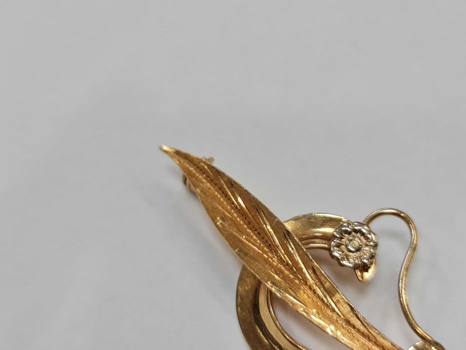 Złota broszka/ Złoto 750/ 4.14 gram/ Misterna/ XX wiek