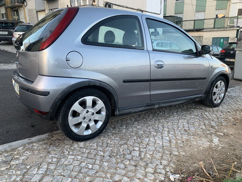 Opel corsa 1.2 sport 2004