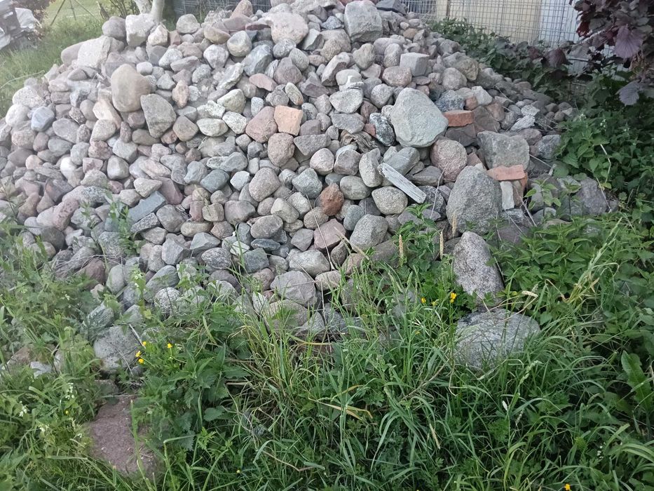 Kamień polny 35 zł tona
