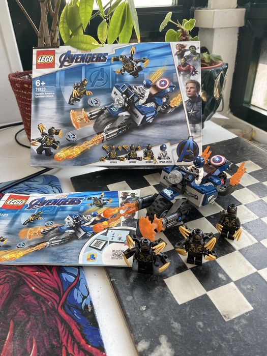 LEGO Marvel 76123 Captain America Completo