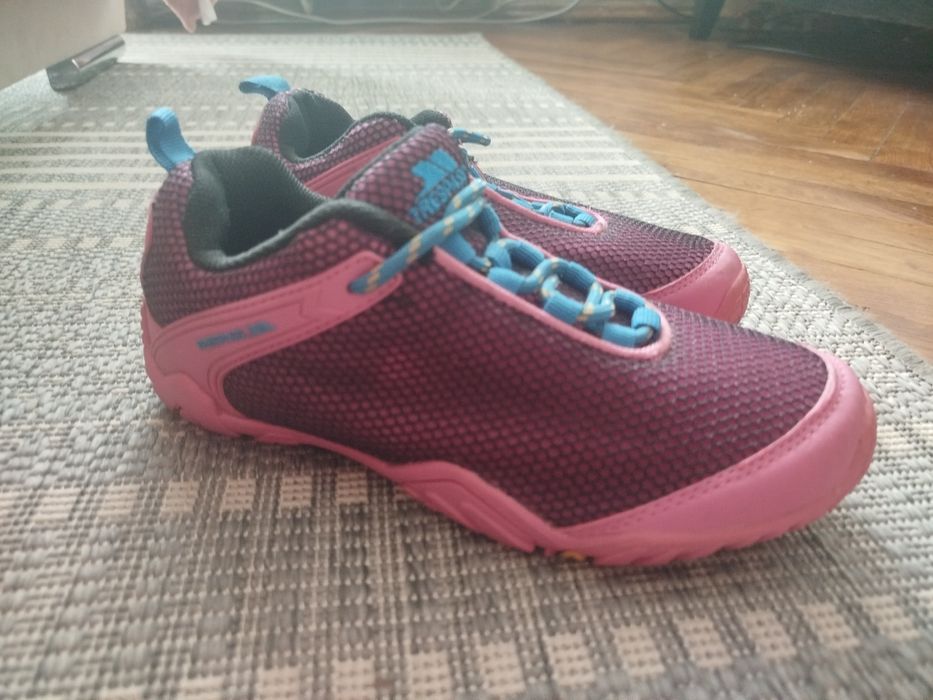 Кросівки trespass