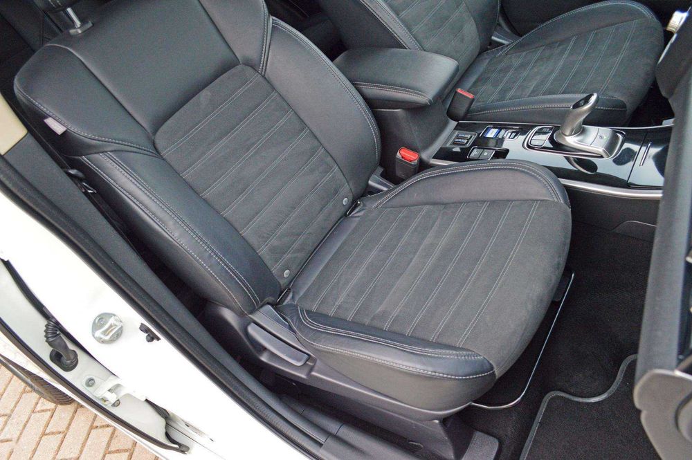 Mitsubishi Outlander PHEV 2019 2.4