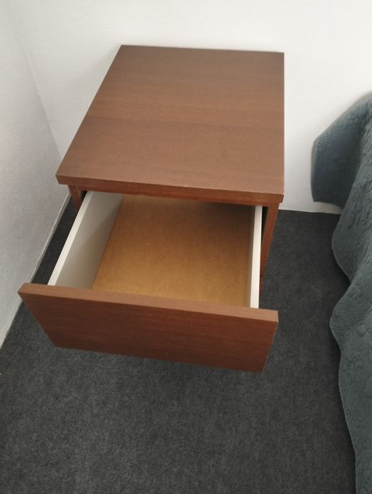 Mesa de Cabeceira