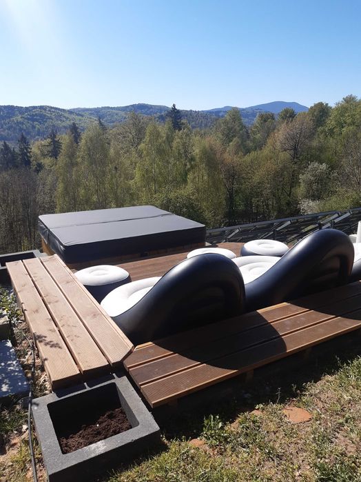 Sprzedam Jacuzzi 6-osobowe – Idealne do Relaksu i Rekreacji!