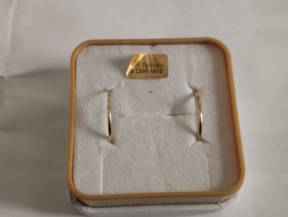 Brincos em ouro 18k