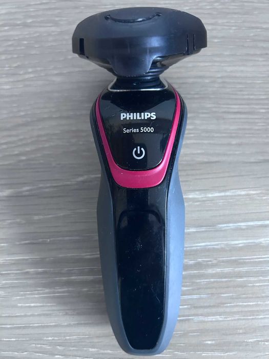Golarka elektryczna Philips Series 5000 S5130/06 + akcesoria