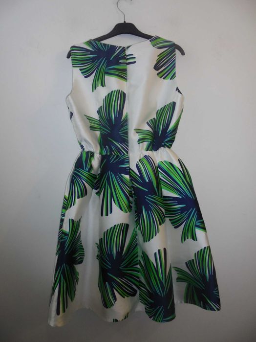 vestido de senhora muito lindo