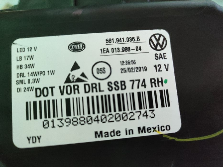 Фара передня права/ліва Volkswagen Passat B9 USA -