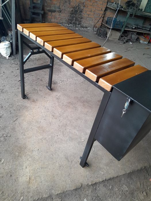 Продам лавку з ящиком під замок