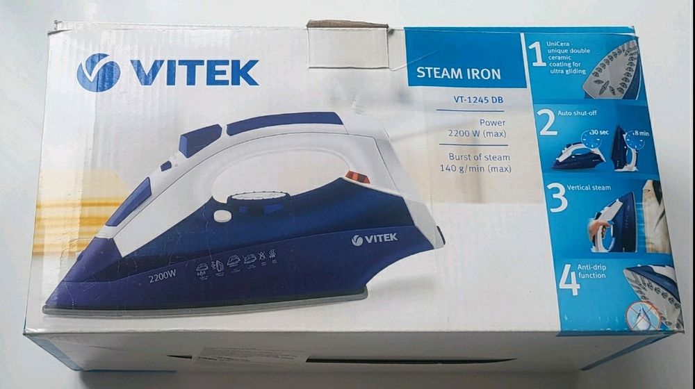 Праска з керамічною Vitec, 2200w