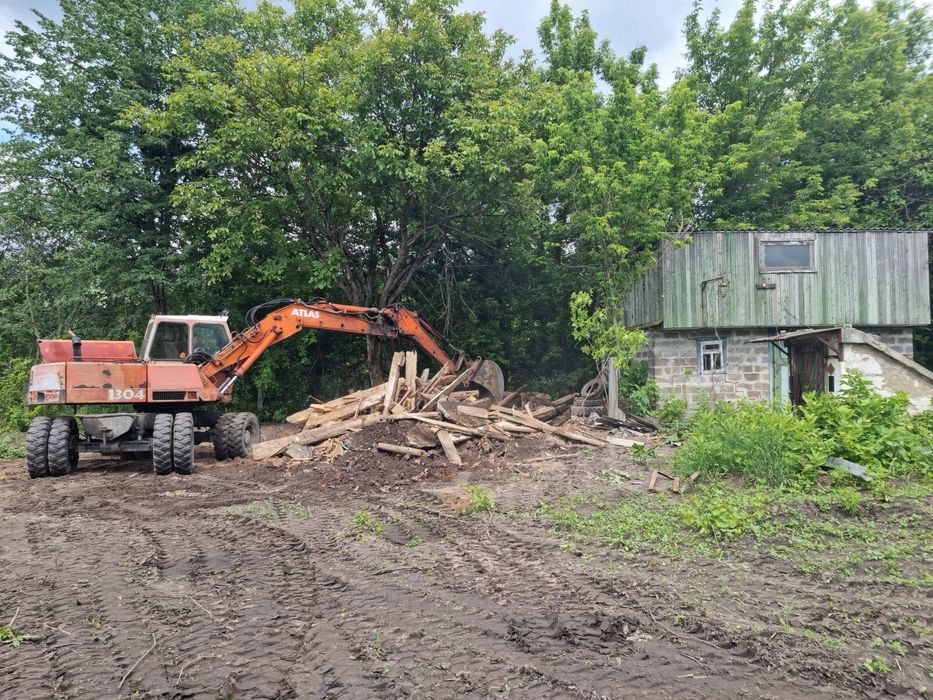 Демонтаж, розбирання будинків, знесення будівель, вивіз сміття