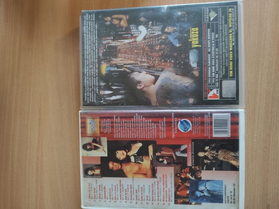 Zestaw dwóch kaset VHS