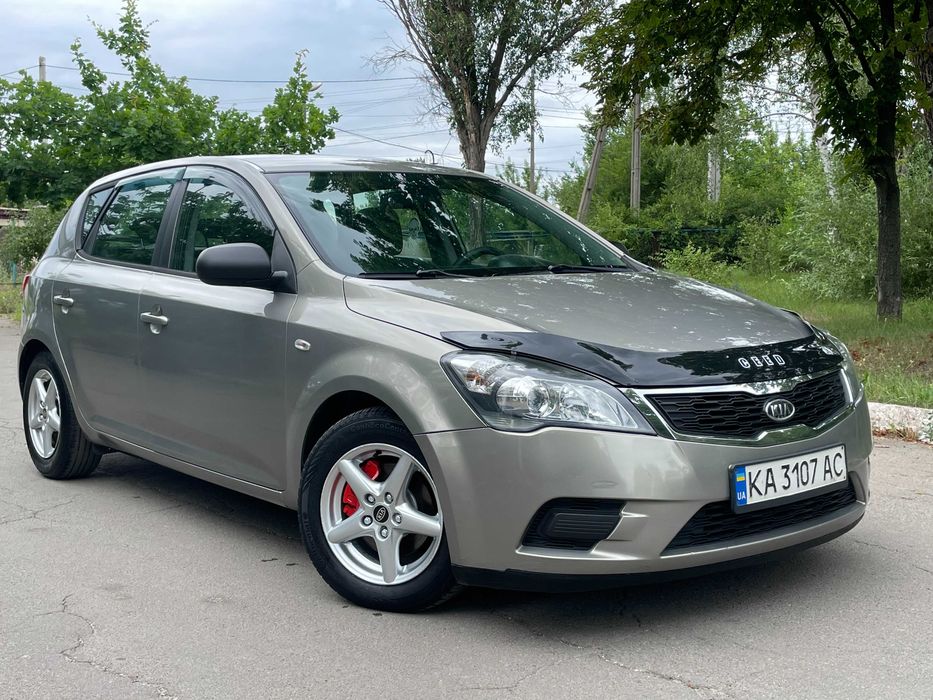 kia ceed рэстайлинг 1.6 Diesel