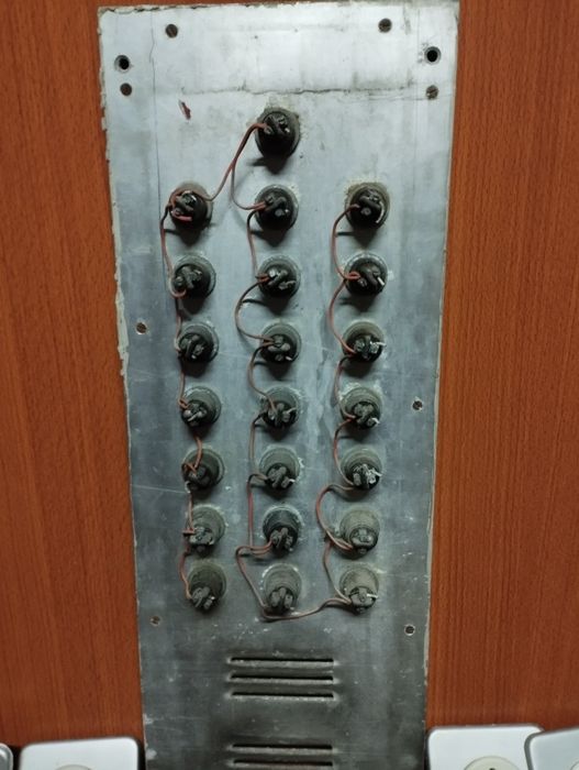 Painel intercomunicador/ campainha prédio