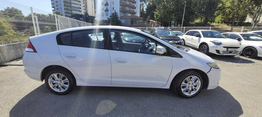 Honda Insight 1.3 IMA Elegance Auto. | 145 mil km | Histórico Honda