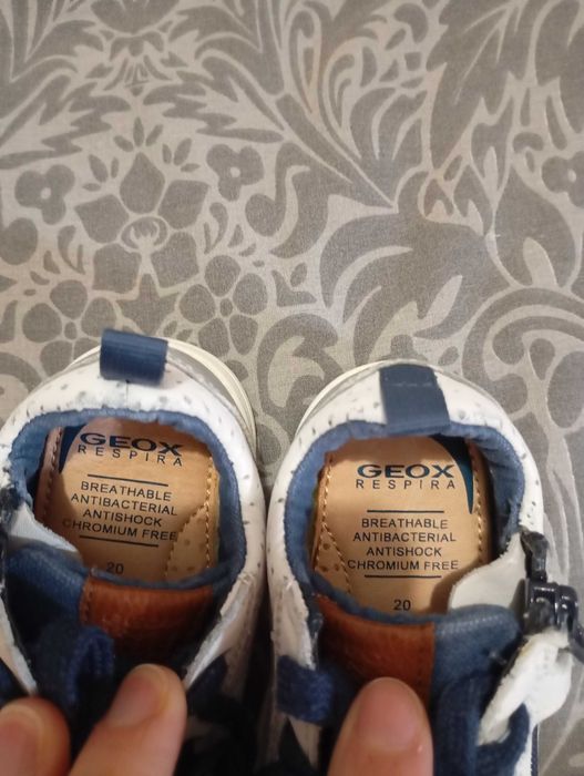 Sapatos bebê da Geox