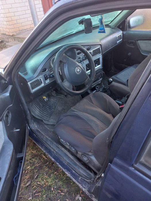 Продам Nexia в не робочому стані