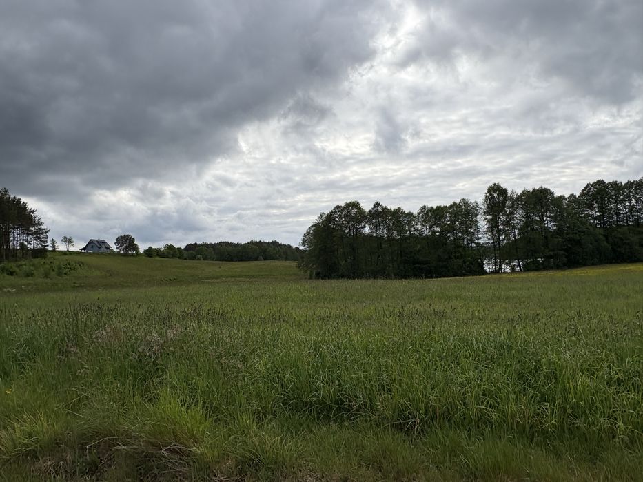 Działka budowlana nad jeziorem