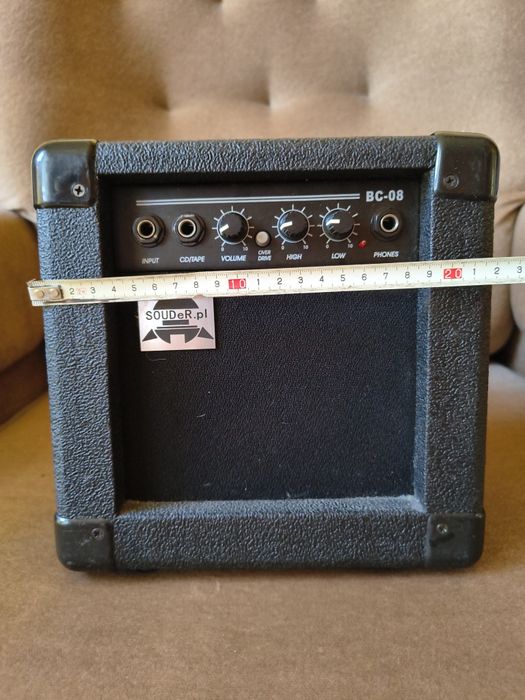 Mały wzmacniacz gitarowy