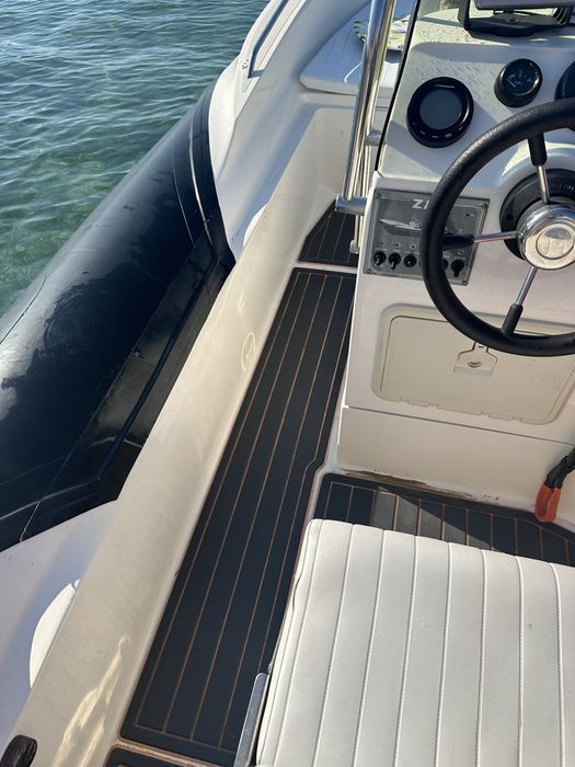 RIB Ponton ZAR 53 Evinrude 130 E-TEC stereo navi ploter