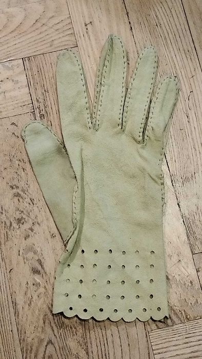 Zamszowe rękawiczki damskie limonkowe