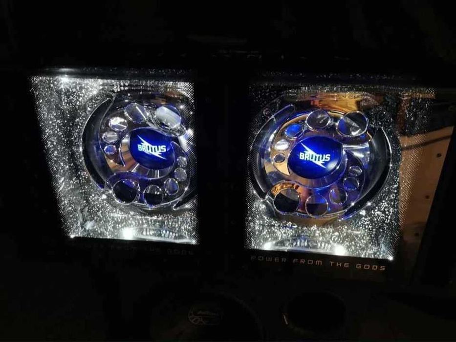 Subwoofer Tuba Skrzynia Basowa HIFONICS BRUTUS BX 12 DUAL USA 2 x 400RMS