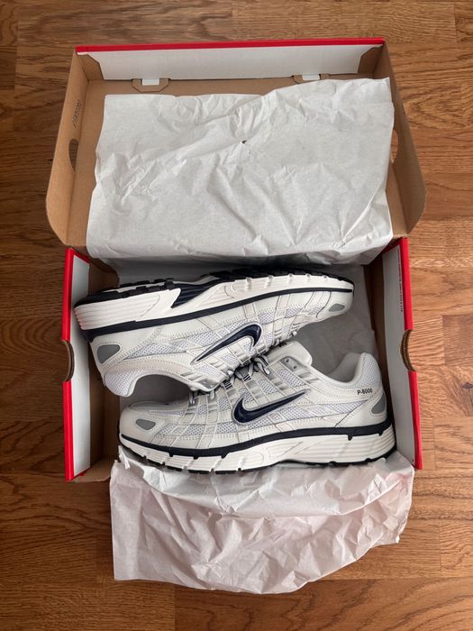 Nike Sportswear P-6000