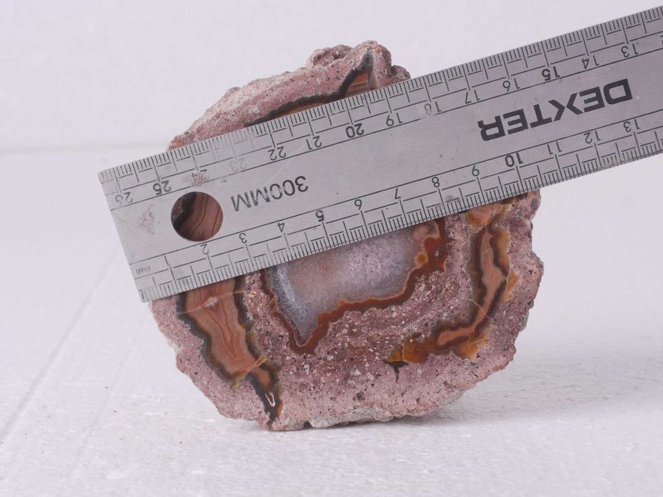 Agat z Nowego Kościoła – okaz ze starych dolnośląskich zbiorów