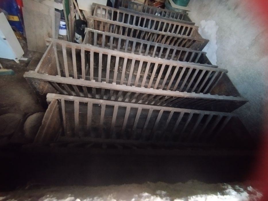 Manjedouras para cabras ou ovelhas