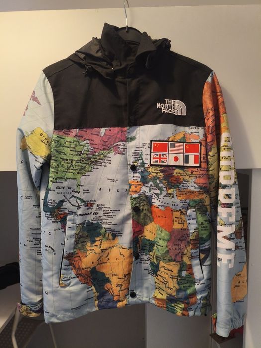 Casaco NorthFace x Supreme