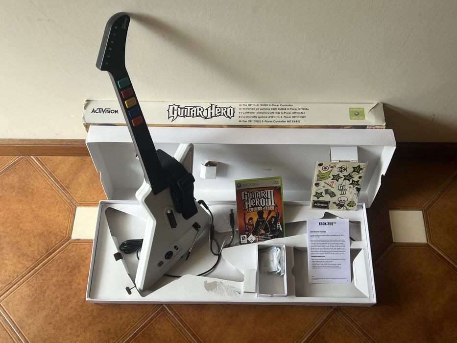 Guitar Hero X-Plorer (Xbox 360 / PC / Clone Hero) – Completo em Caixa (CIB)