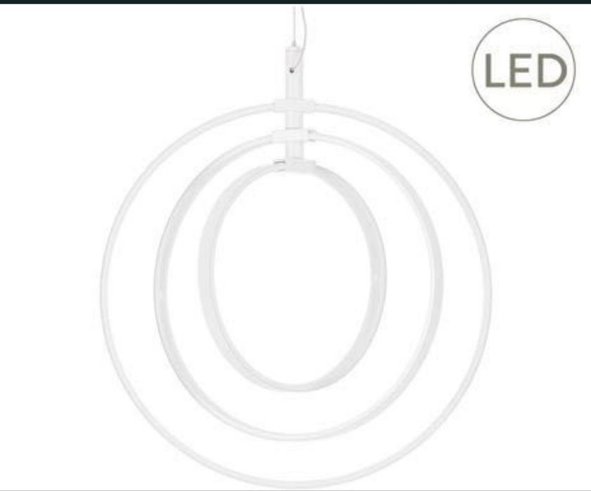 Lote de Candeeiros novos em caixa