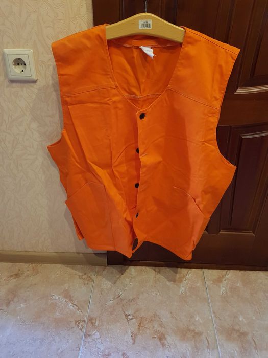 Нова сигнальна жилетка