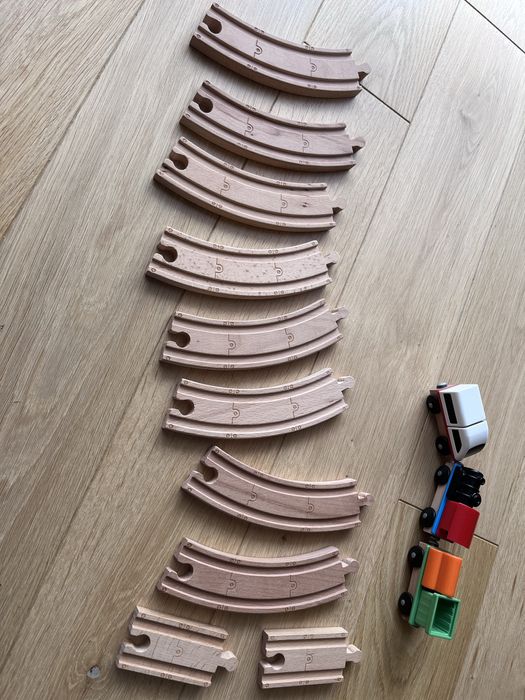 IKEA LILLABO Kolejka drewniana lokomotywa i wagony