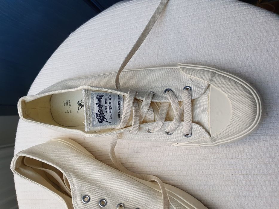 The Stronghold SS 22 White Canvas trainers roz. 10/ 44