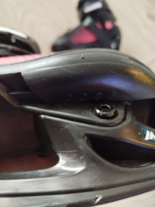 Łyżwy regulowane dziecięce 30-33