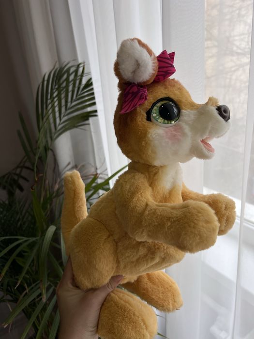 Інтерактивна іграшка