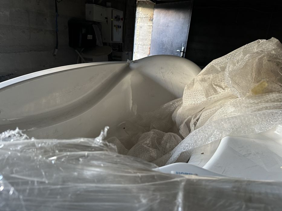 Ванна угловая DEVIT PRESTIGE