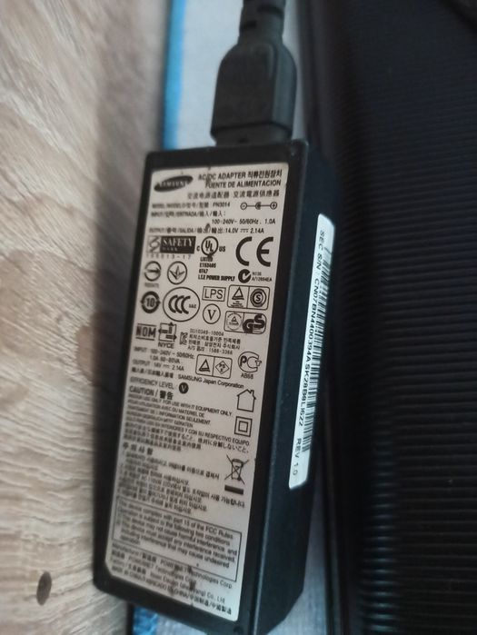 Samsung SyncMaster LS22A350 - ładna matryca, nie włącza sie