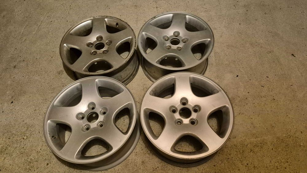Jantes Originais SPORT AUDI 16" -5x112-ET45-7Jx16"- ref: 8D0.601025C
